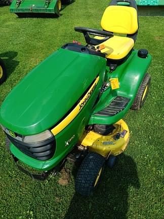 Image of John Deere X310 equipment image 1