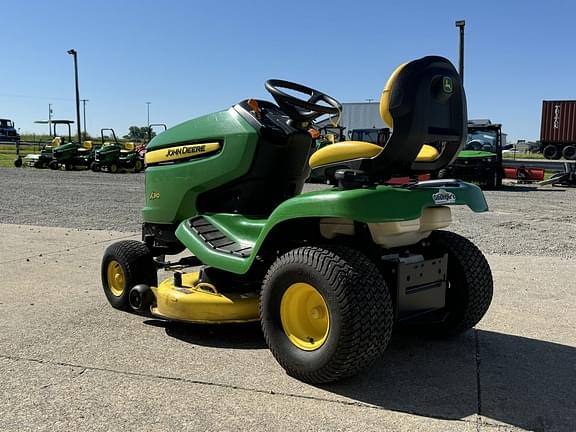 Image of John Deere X310 equipment image 4