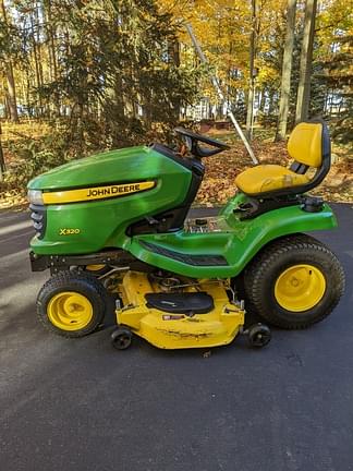 Image of John Deere X320 Primary image