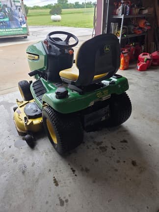 Image of John Deere X320 equipment image 3