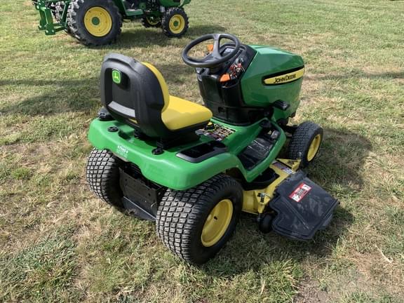 Image of John Deere X320 equipment image 3