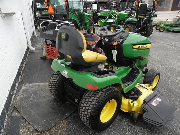 Image of John Deere X320 equipment image 2