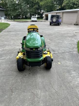 Image of John Deere X320 equipment image 3