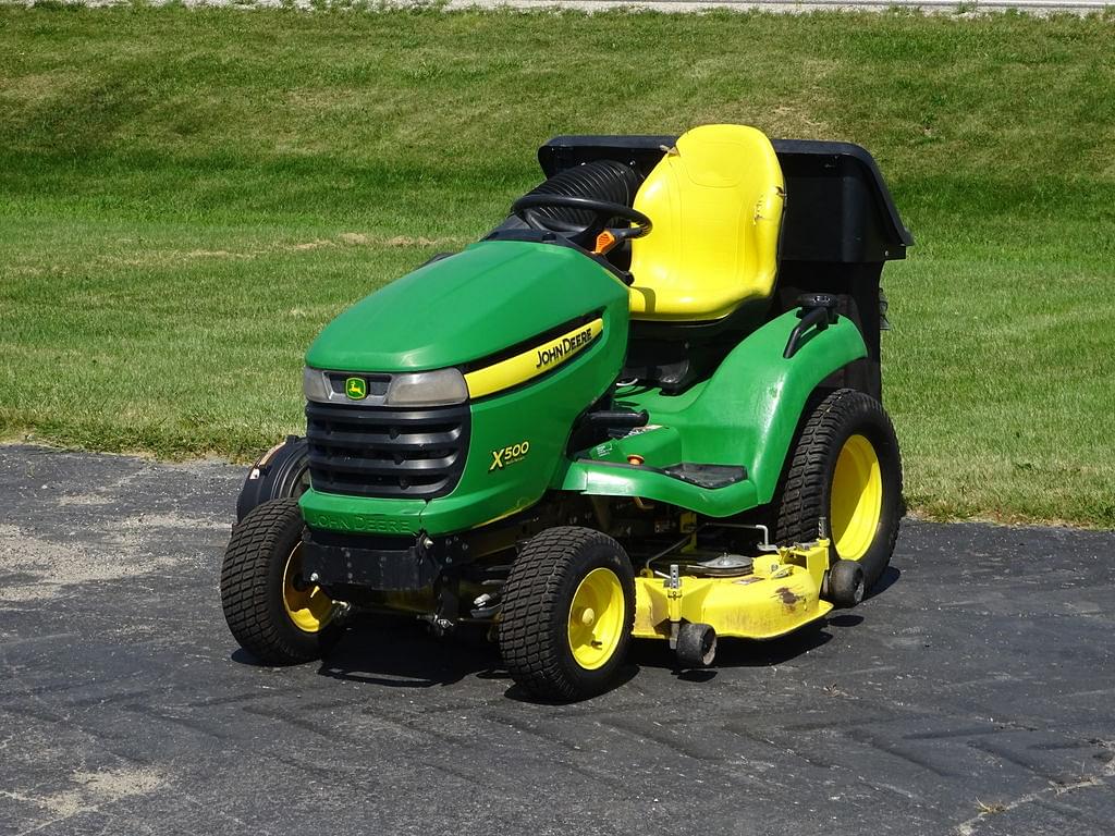 Image of John Deere X500 Primary image