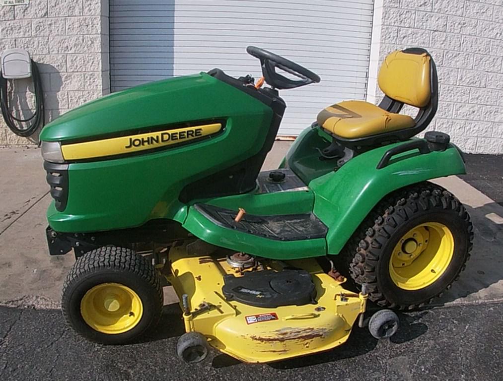 Image of John Deere X530 Image 0