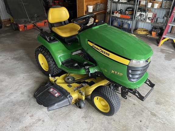 Image of John Deere X530 equipment image 1