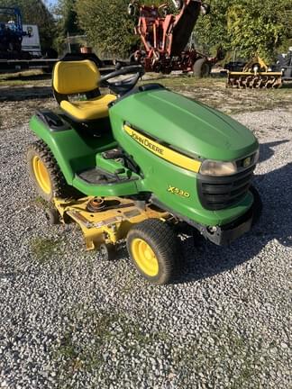Image of John Deere X530 equipment image 1
