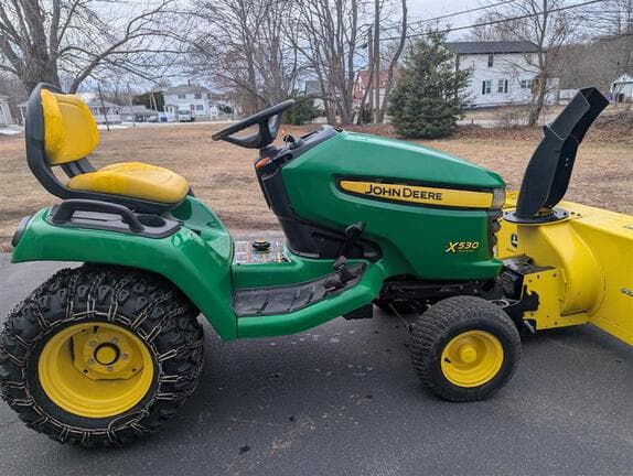 Image of John Deere X530 equipment image 2