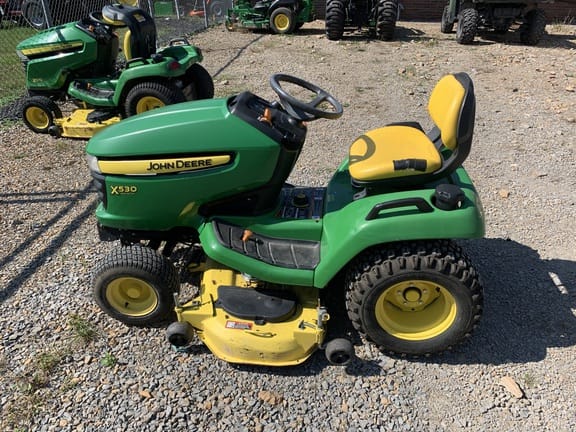 Main image John Deere X530