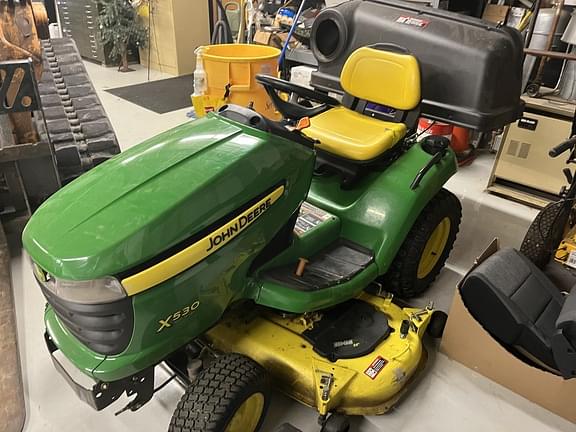 Image of John Deere X530 equipment image 2