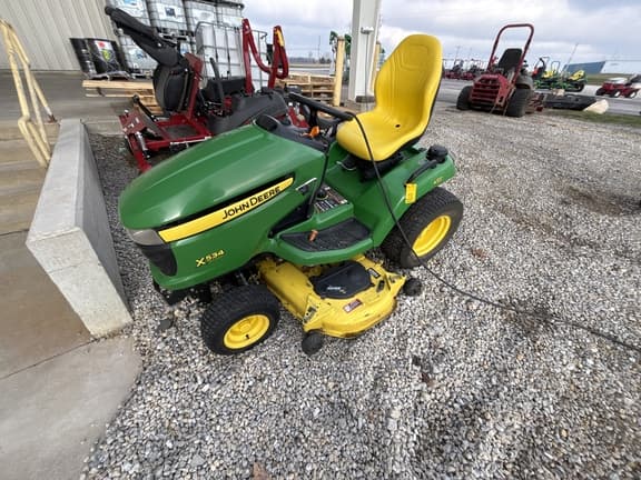 Image of John Deere X534 equipment image 1
