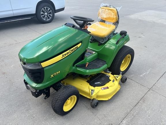 Image of John Deere X534 equipment image 4