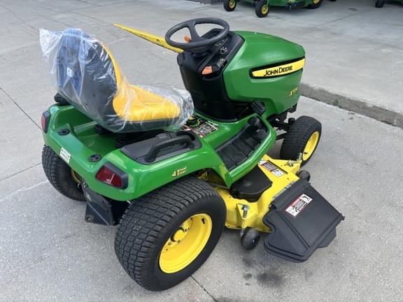 Image of John Deere X534 equipment image 1