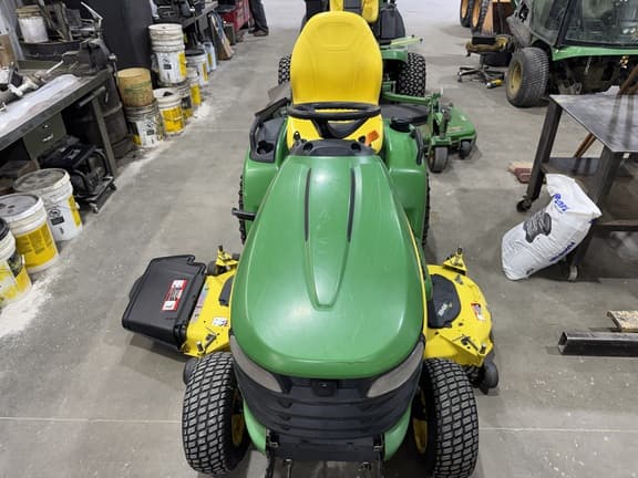 Image of John Deere X540 equipment image 4