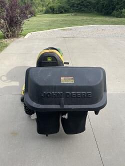 Image of John Deere X540 equipment image 3