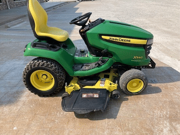 Main image John Deere X540