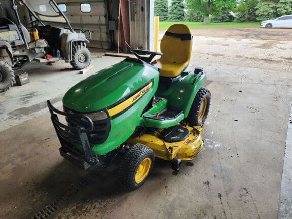 Image of John Deere X540 Primary image