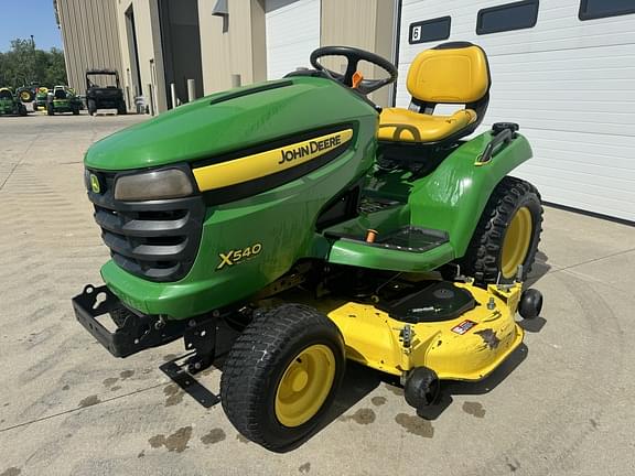 Image of John Deere X540 equipment image 2