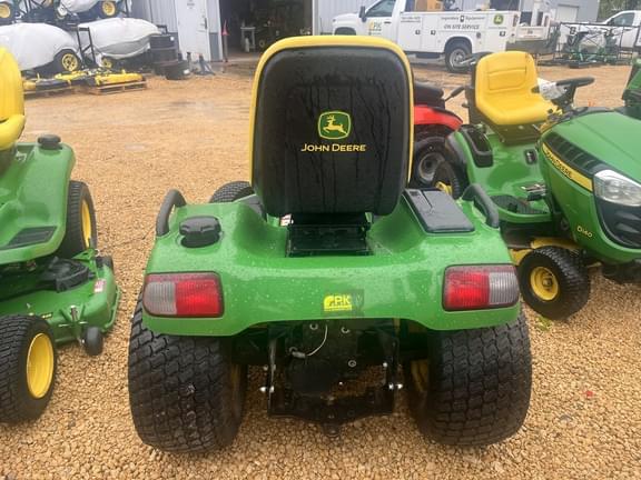 Image of John Deere X720 equipment image 1