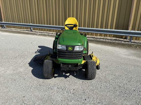 Image of John Deere X720 equipment image 1