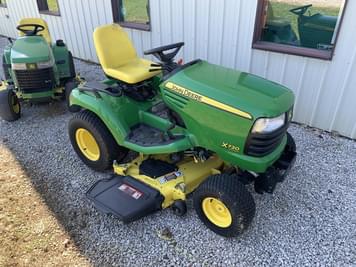 Main image John Deere X720
