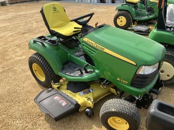Main image John Deere X720