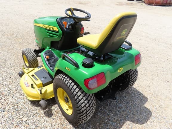 Image of John Deere X724 equipment image 4