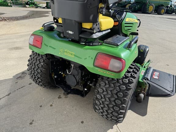 Image of John Deere X728 equipment image 3