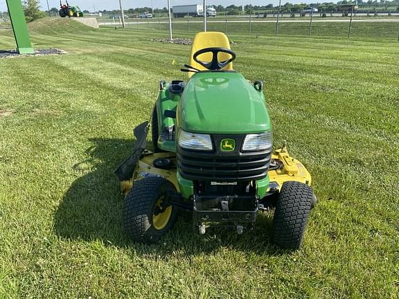 Image of John Deere X740 equipment image 3