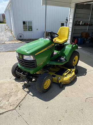 Image of John Deere X744 Primary image