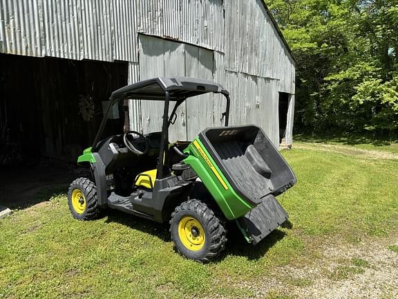 Image of John Deere XUV 550 equipment image 4