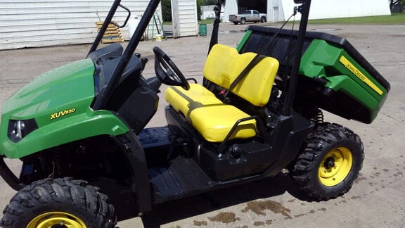 2012 John Deere XUV 550 Equipment Image0