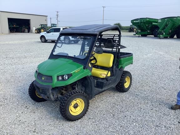 Image of John Deere XUV 550 equipment image 4