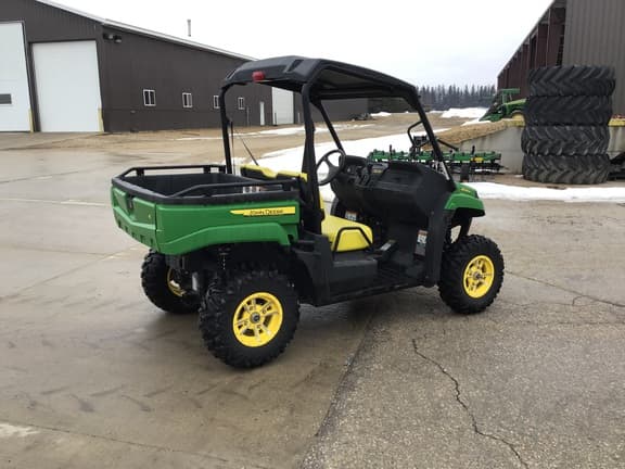 Image of John Deere XUV 550 equipment image 2