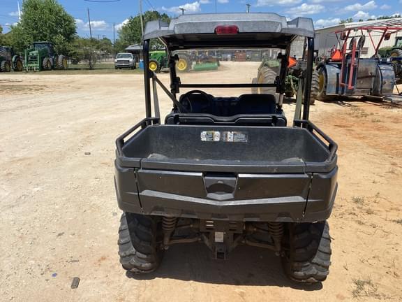 Image of John Deere XUV 550 equipment image 2