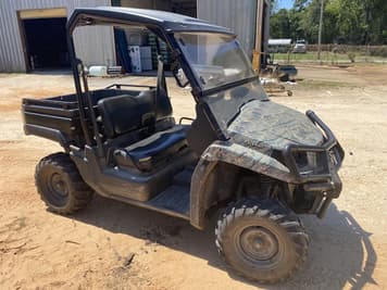 Main image John Deere XUV 550