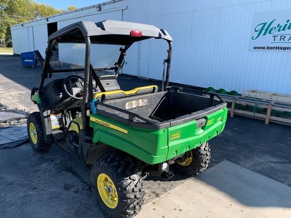 Image of John Deere XUV 550 equipment image 2