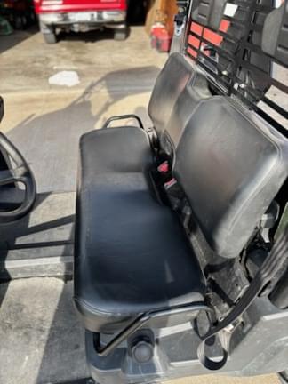 Image of John Deere XUV 550 equipment image 4