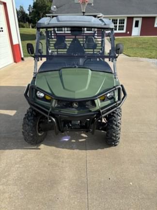 Image of John Deere XUV 550 equipment image 2