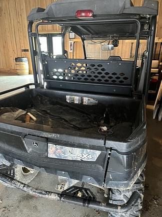 Image of John Deere XUV 550 S4 equipment image 4