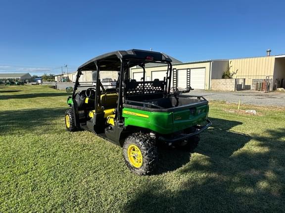 Image of John Deere XUV 550 S4 equipment image 2
