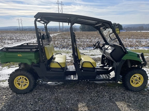 Main image John Deere XUV 550 S4