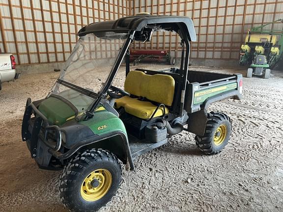 Image of John Deere XUV 625i equipment image 3