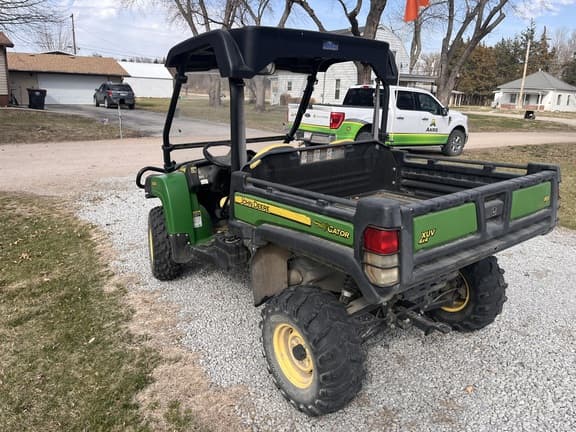 Image of John Deere XUV 625i equipment image 2