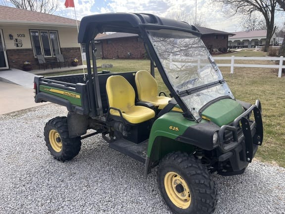 2012 John Deere XUV 625i Equipment Image0