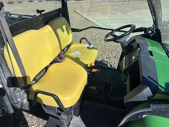 Image of John Deere Gator XUV 825i equipment image 4