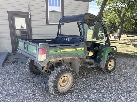 Image of John Deere Gator XUV 825i equipment image 1