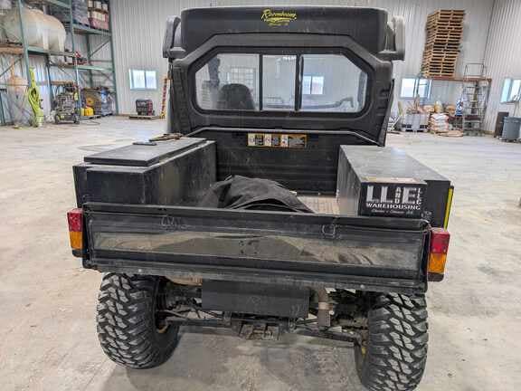 Image of John Deere Gator XUV 825i equipment image 2