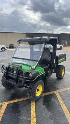 Image of John Deere Gator XUV 825i equipment image 1