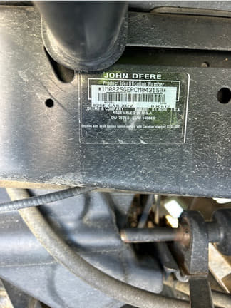 Main image John Deere Gator XUV 825i